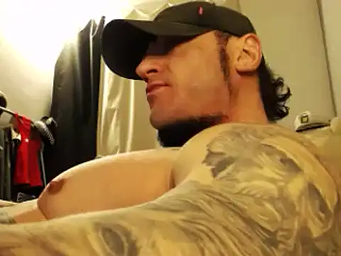 Snapshot of ballardbret chatting on 03.14.25 ballardbret online show from 03.14.25