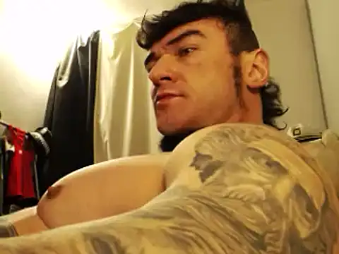 Snapshot of ballardbret chatting on 03.17.25 ballardbret online show from 03.17.25