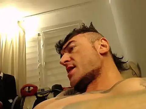 Snapshot of ballardbret chatting on 10.03.25 ballardbret online show from 10.03.25