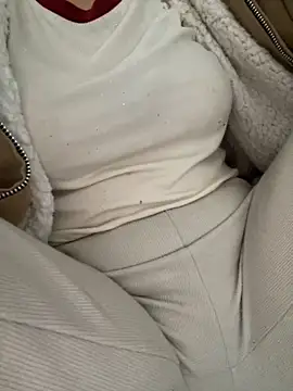 Milk Mom99 online show from 11.13.25