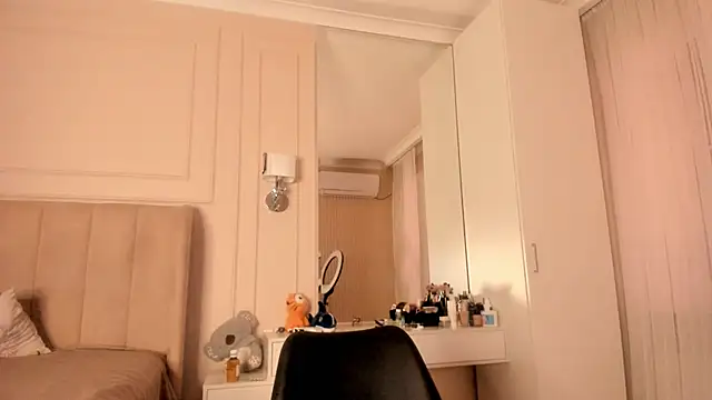 melissa yamazaki online show from 11.19.25