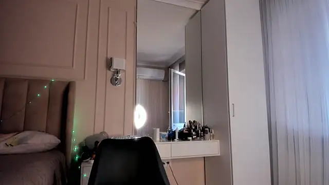 melissa yamazaki online show from 11.27.25