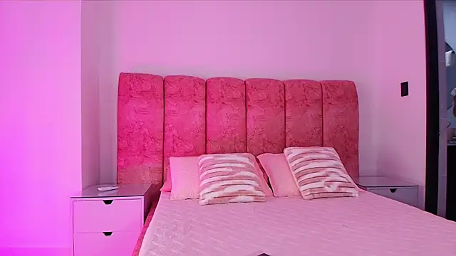 kendal rossi online show from 11.18.25