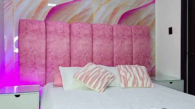 kendal rossi online show from 03.16.26