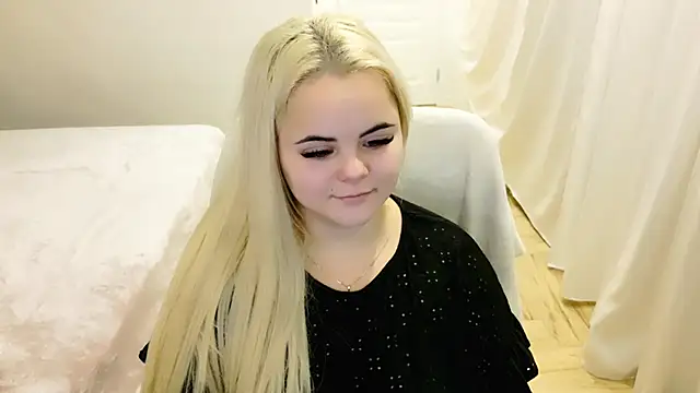 lovely-eyes online show from 12.27.24