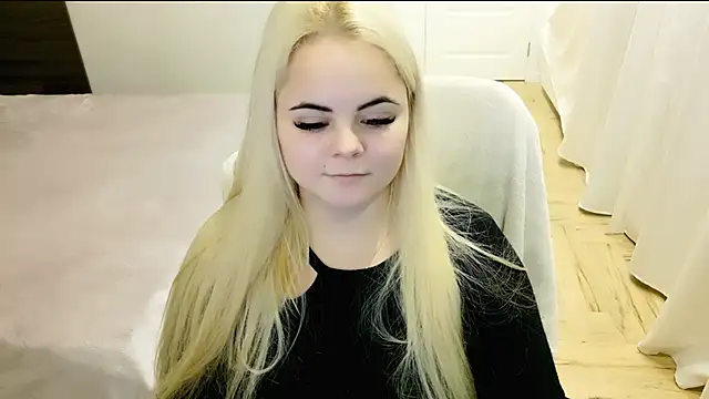 lovely-eyes online show from 01.21.25