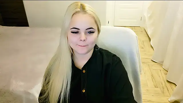 lovely-eyes online show from 01.23.25