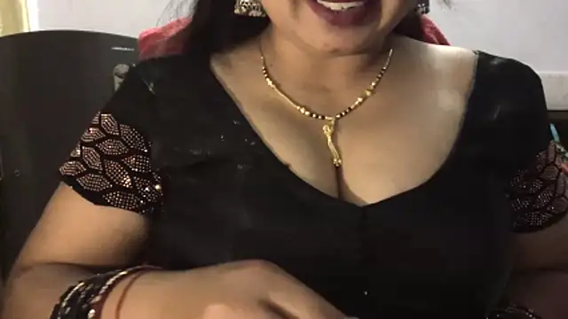 Snapshot of Gulaboo_bhabi chatting on 06.07.26 Gulaboo bhabi online show from 06.07.26
