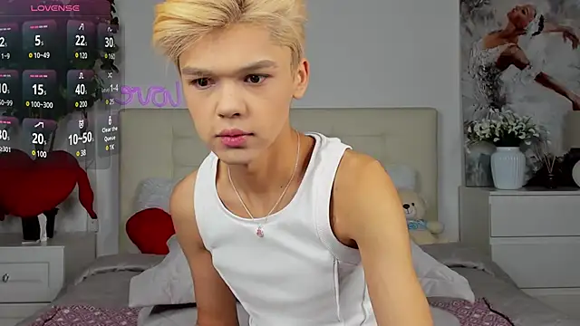 Felix Rey online show from 02.12.25