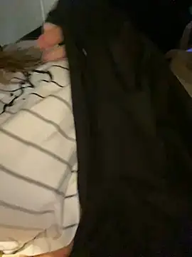 Snapshot of Sweet___Emily chatting on 12.06.24 Sweet   Emily online show from 12.06.24