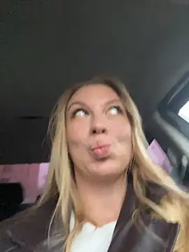 Sweet   Emily online show from 11.07.25