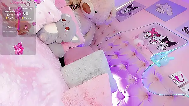 Cute Roxxy online show from 05.31.26