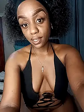 Snapshot of Queen-Chocolate chatting on 09.14.25 Queen-Chocolate online show from 09.14.25