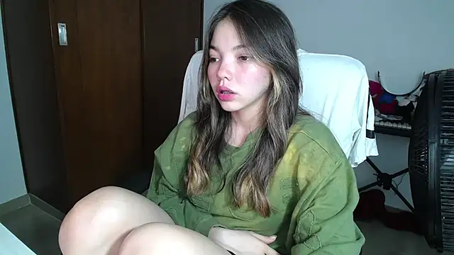 venelope1 online show from 02.23.25