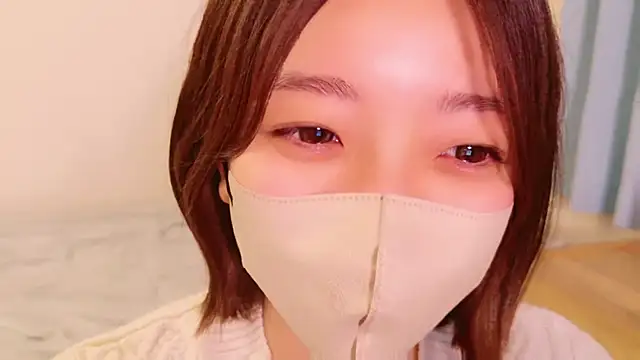 Snapshot of HaruruHappy chatting on 12.16.24 HaruruHappy online show from 12.16.24