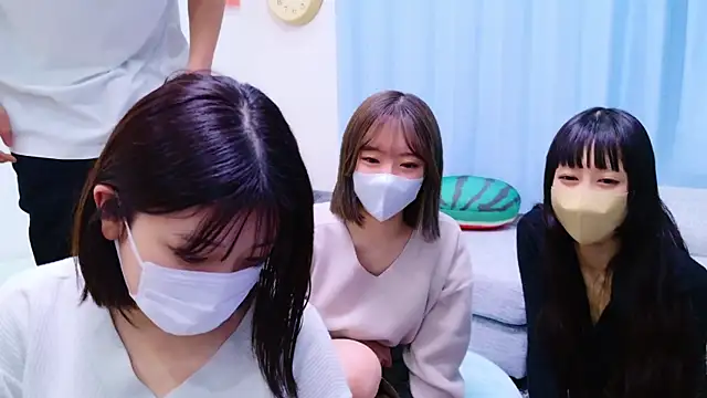 Snapshot of HaruruHappy chatting on 01.17.25 HaruruHappy online show from 01.17.25