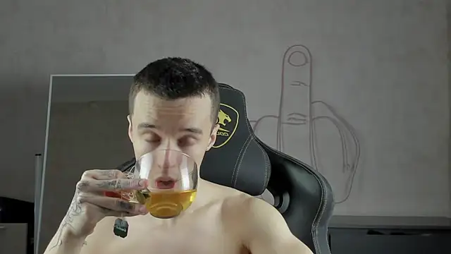 MasonWarholl online show from 01.06.25