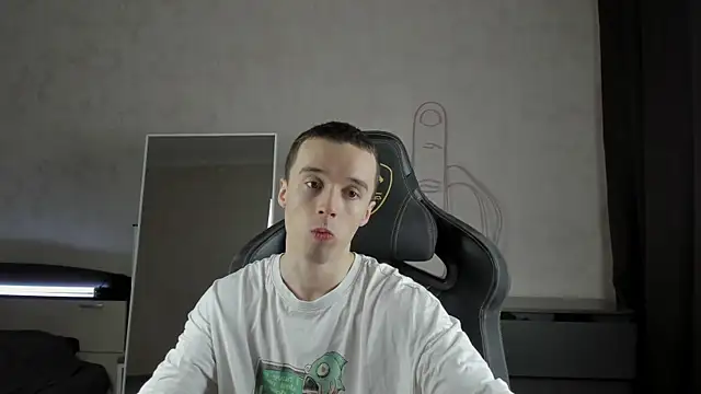 MasonWarholl online show from 01.09.25