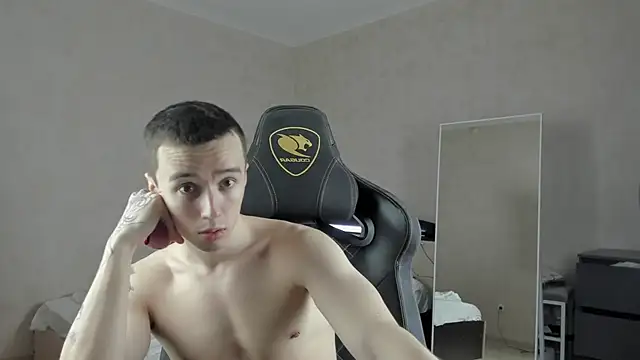 MasonWarholl online show from 01.12.25