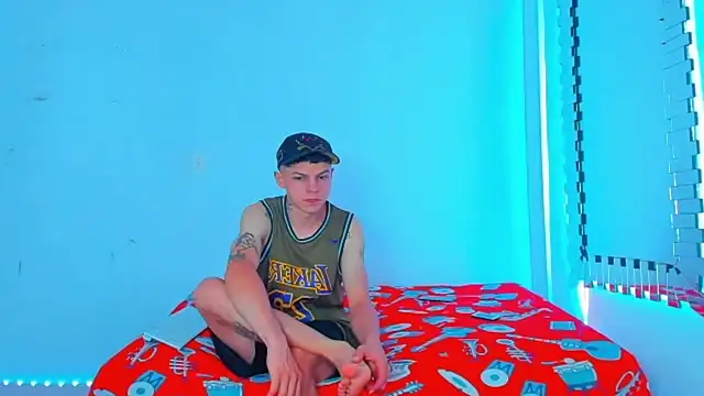 HOT boy2025 online show from 12.13.24