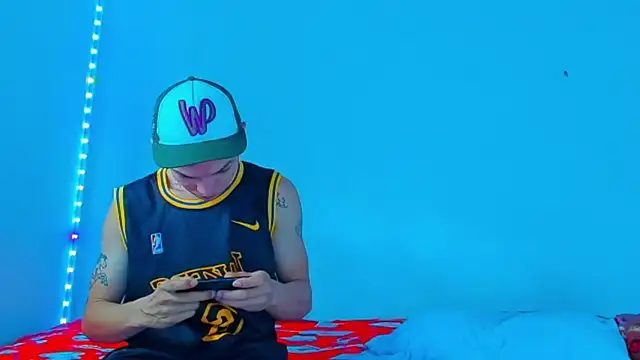 HOT boy2025 online show from 03.22.25