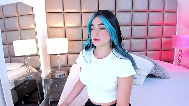 AnnyHizzle online show from 02.01.25