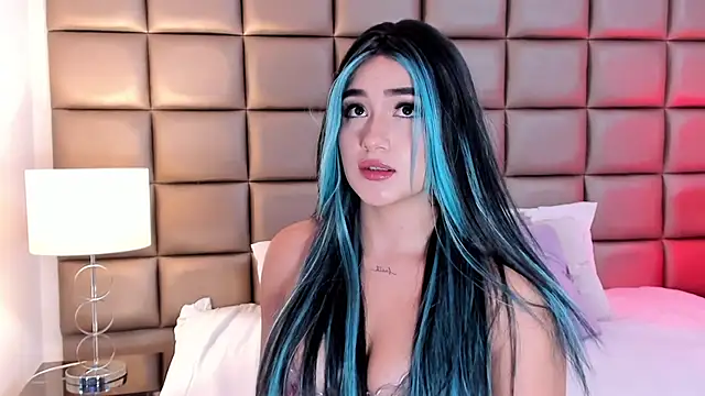 AnnyHizzle online show from 02.09.25