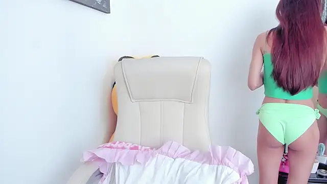 Snapshot of little-eli chatting on 02.15.25 little-eli online show from 02.15.25