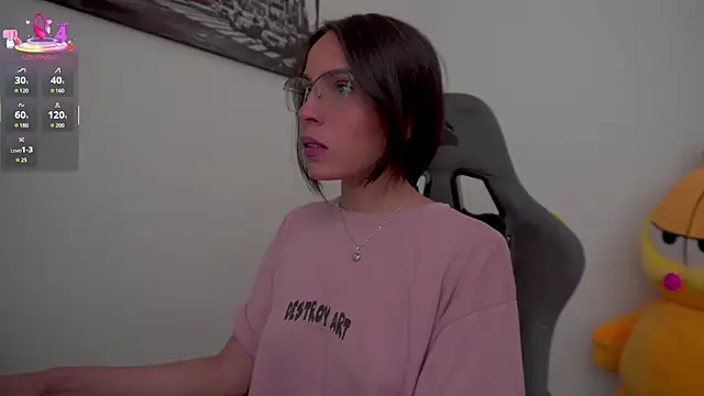 Snapshot of little-eli chatting on 09.16.25 little-eli online show from 09.16.25