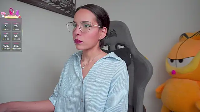 Snapshot of little-eli chatting on 10.07.25 little-eli online show from 10.07.25