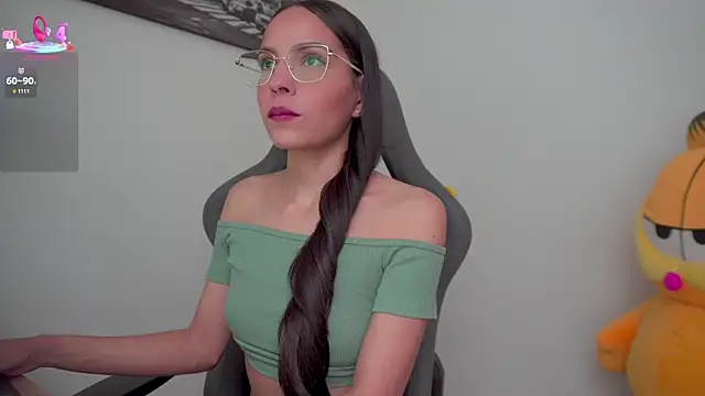 Snapshot of little-eli chatting on 10.15.25 little-eli online show from 10.15.25