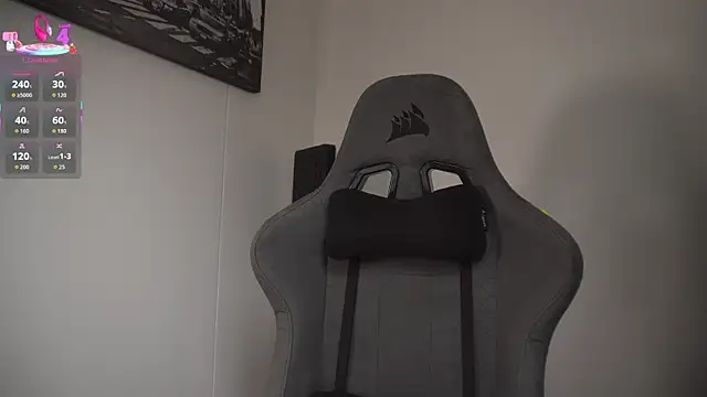 Snapshot of little-eli chatting on 11.24.25 little-eli online show from 11.24.25