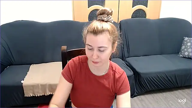 Snapshot of VioletaFlower7 chatting on 01.12.25 VioletaFlower7 online show from 01.12.25