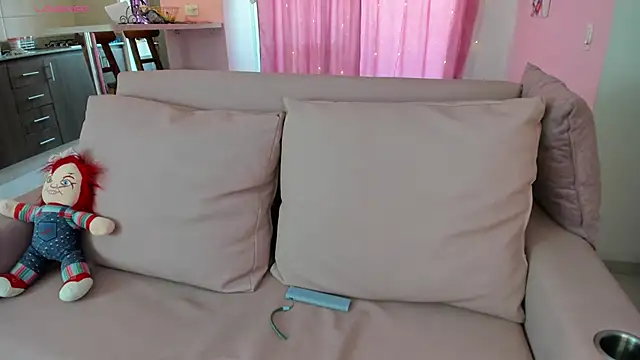 zoesullivan online show from 01.13.25