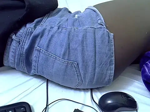 naughtycate  online show from 11.02.25