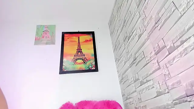 MiaKirshner online show from 03.21.25