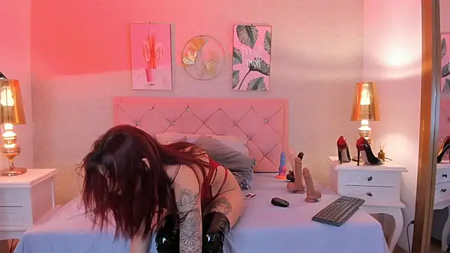 Ginger Violetta  online show from 03.02.25