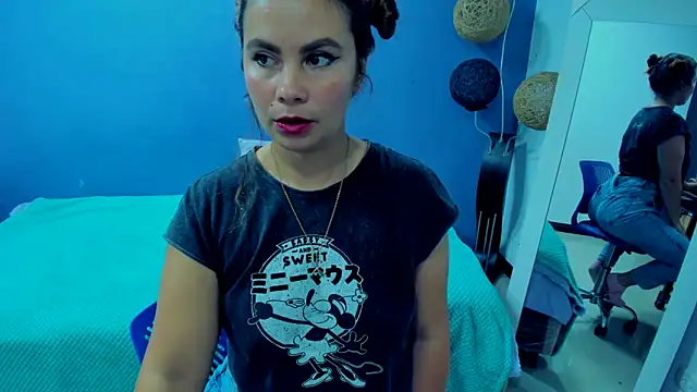 gigi stephans online show from 03.19.25