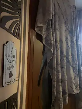 Romsticks online show from 11.27.25