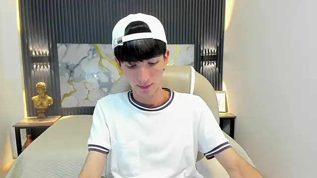 Snapshot of Jake_evans chatting on 10.10.25 Jake evans online show from 10.10.25