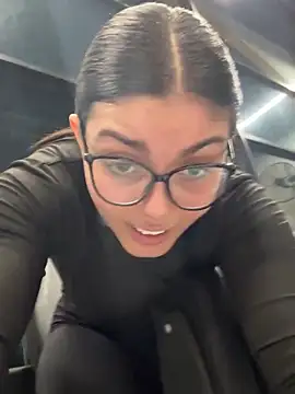 zui lu online show from 02.15.25