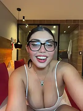 Snapshot of zui_lu chatting on 02.23.26 zui lu online show from 02.23.26