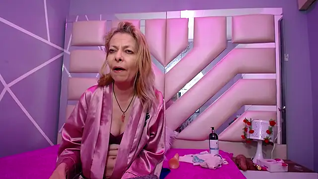 sophia ny online show from 02.26.25