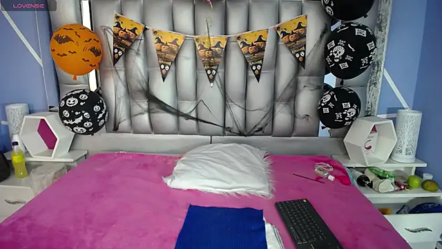 sophia ny online show from 10.27.25