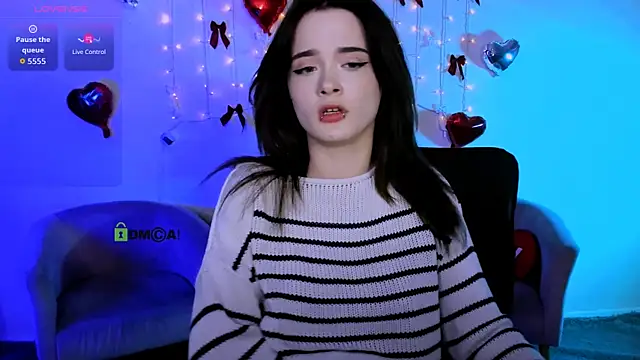 liana kisses online show from 03.08.26