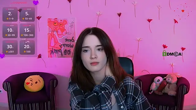 liana kisses online show from 04.20.26