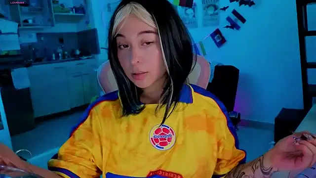FernandaOrtegaaa online show from 07.04.26
