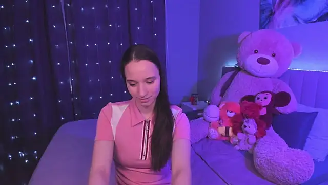 StaceySunny online show from 02.13.25