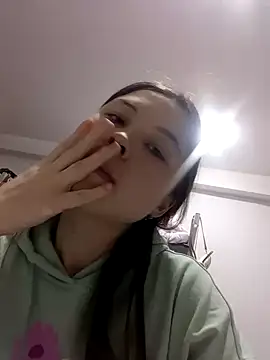 Snapshot of BluesAlyssa chatting on 02.15.25 BluesAlyssa online show from 02.15.25