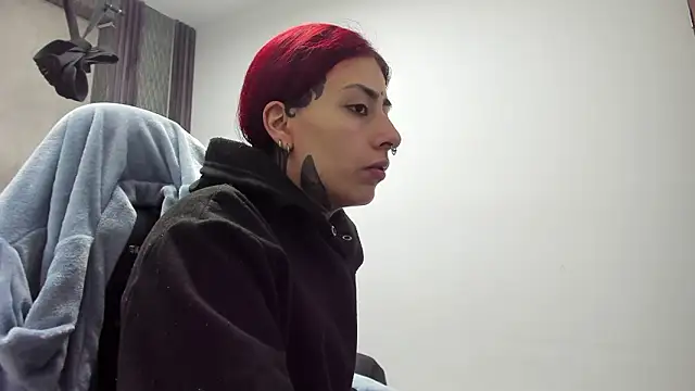 selene red  online show from 02.06.26